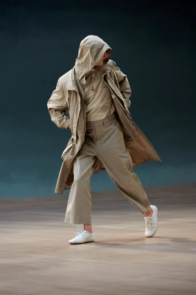 Look 40